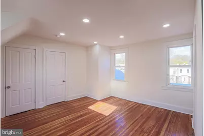 342 E University Parkway, Baltimore, MD 21218 - Photo 25