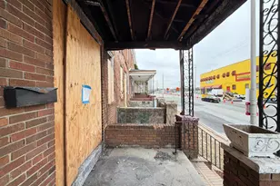 2432 W Franklin St, Baltimore, MD 21223 - Photo 3