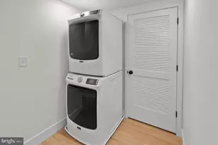 2200 E Fayette St, Baltimore, MD 21231 - Photo 19