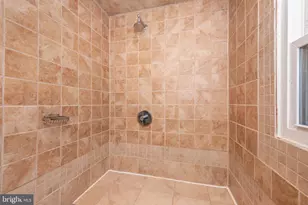 2227 Bank St, Baltimore, MD 21231 - Photo 23