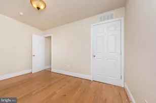 2227 Bank St, Baltimore, MD 21231 - Photo 25