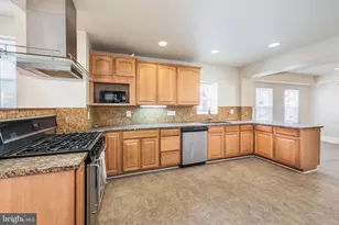 2227 Bank St, Baltimore, MD 21231 - Photo 7