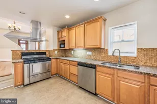 2227 Bank St, Baltimore, MD 21231 - Photo 9