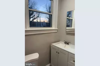 5236 Saint Charles Avenue, Baltimore, MD 21215 - Photo 9