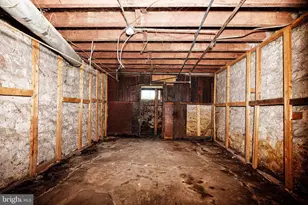 1635 N Warwick Ave N, Baltimore, MD 21216 - Photo 13