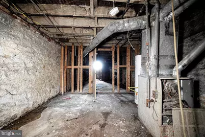 1635 N Warwick Avenue N, Baltimore, MD 21216 - Photo 15