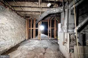 1635 N Warwick Ave N, Baltimore, MD 21216 - Photo 15