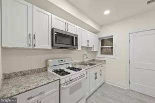2419 Baker St, Baltimore, MD 21216 - Photo 13