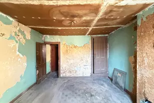 1110 S Conkling St, Baltimore, MD 21224 - Photo 9