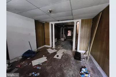 2727 W Fairmount Avenue, Baltimore, MD 21223 - Photo 3