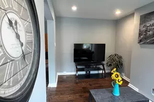 412 E 21st St, Baltimore, MD 21218 - Photo 3