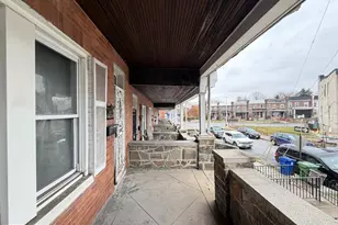 3233 Phelps Ln, Baltimore, MD 21229 - Photo 3