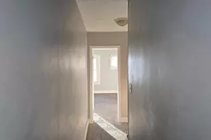 307 S Augusta Ave, Baltimore, MD 21229 - Photo 15