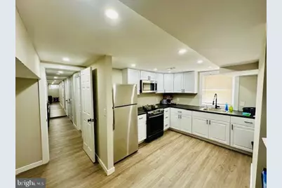 800 N Broadway, Baltimore, MD 21205 - Photo 13