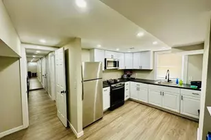 800 N Broadway, Baltimore, MD 21205 - Photo 13