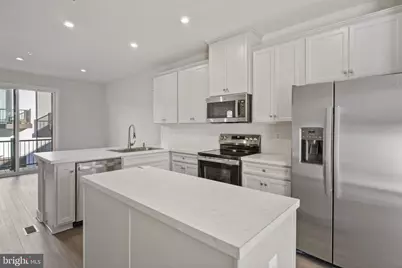 734 Watts Street, Baltimore, MD 21217 - Photo 9