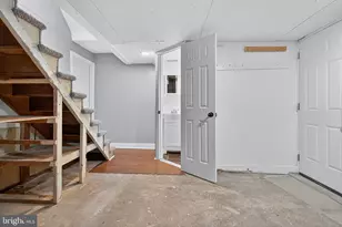 4041 6th St, Baltimore, MD 21225 - Photo 23