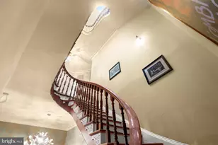 1007 N Calvert St, Baltimore, MD 21202 - Photo 13