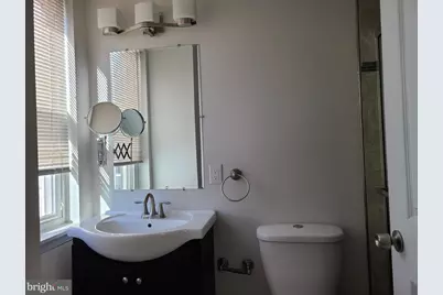 250 S Washington Street, Baltimore, MD 21231 - Photo 15