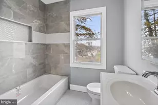 5306 Kenilworth Ave, Baltimore, MD 21212 - Photo 17