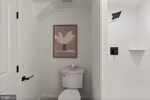 1523 Clarkson St, Baltimore, MD 21230 - Photo 35