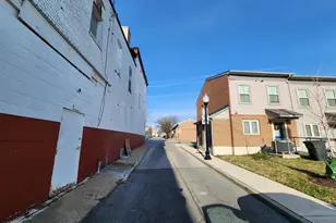 1834 Brunt St, Baltimore, MD 21217 - Photo 11