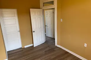 3533 E Fayette St, Baltimore, MD 21224 - Photo 11