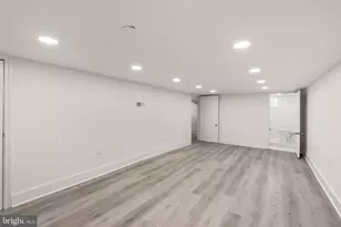 1804 E 29th St, Baltimore, MD 21218 - Photo 25