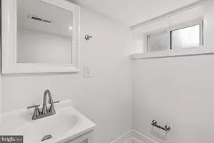 1804 E 29th St, Baltimore, MD 21218 - Photo 27
