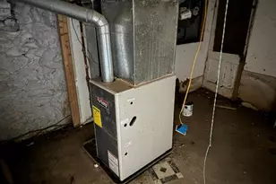 3527 E Fayette St, Baltimore, MD 21224 - Photo 13