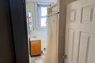 3527 E Fayette St, Baltimore, MD 21224 - Photo 11