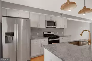 245 S Clinton St, Baltimore, MD 21224 - Photo 11