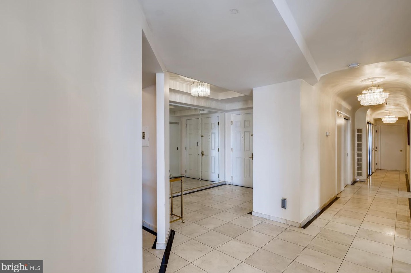 250 President St, Baltimore MD  21202-4436 exterior