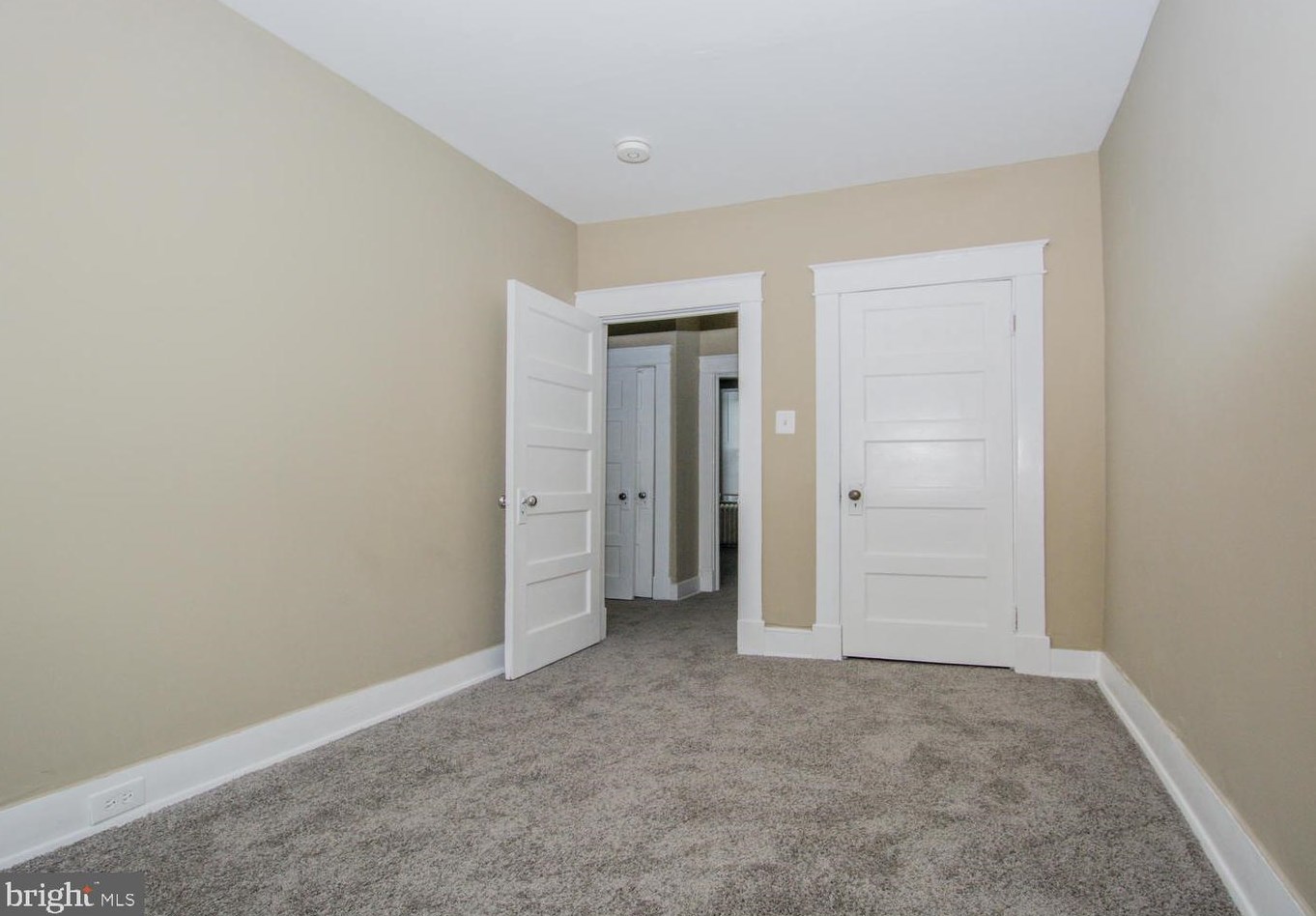 4200 Potter St, Baltimore MD  21229-4122 exterior