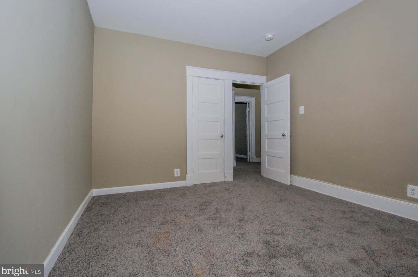 4200 Potter St, Baltimore MD  21229-4122 exterior