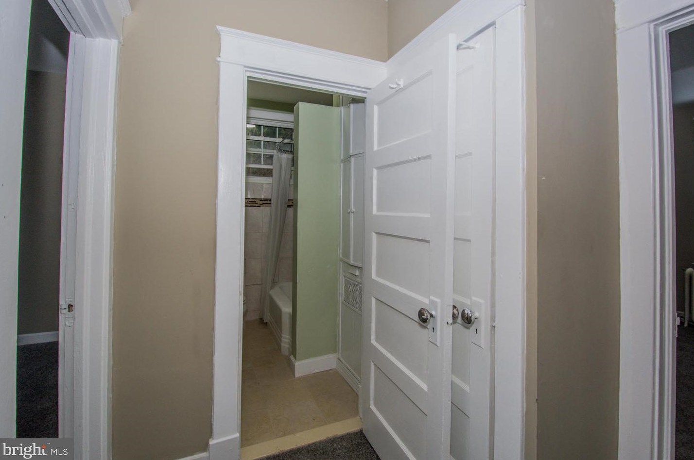 4200 Potter St, Baltimore MD  21229-4122 exterior