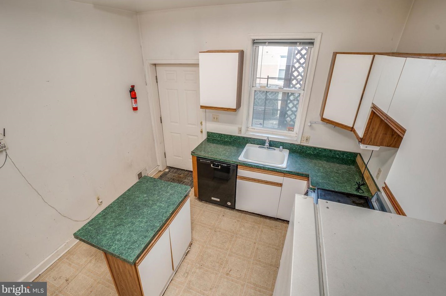 2320 Baltimore St, Baltimore MD  21224-1031 exterior