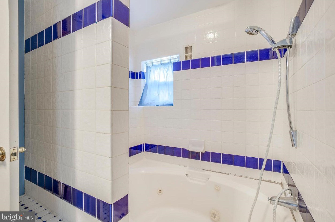 2320 Baltimore St, Baltimore MD  21224-1031 exterior