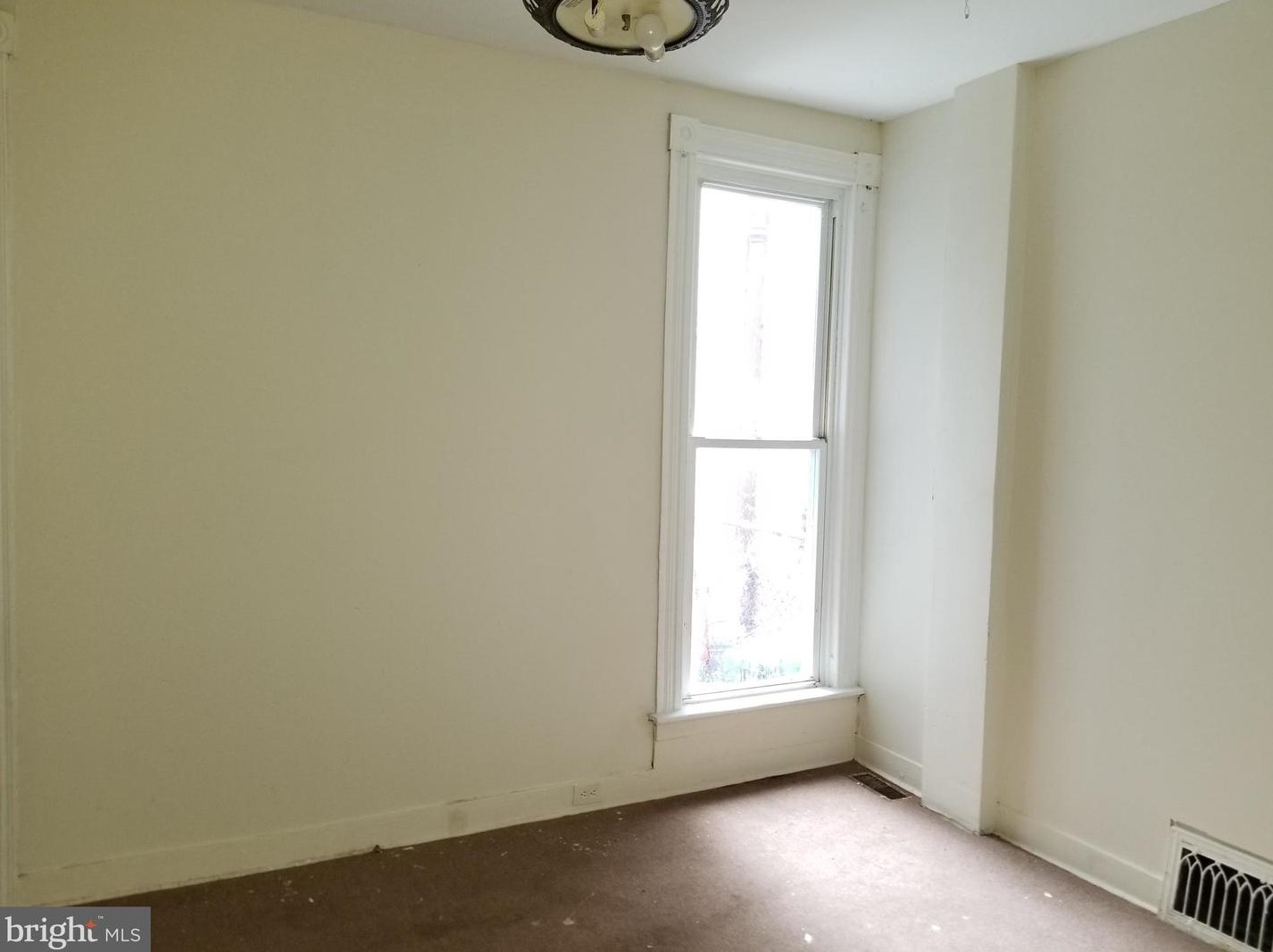 530 23rd St, Baltimore MD  21218-5409 exterior