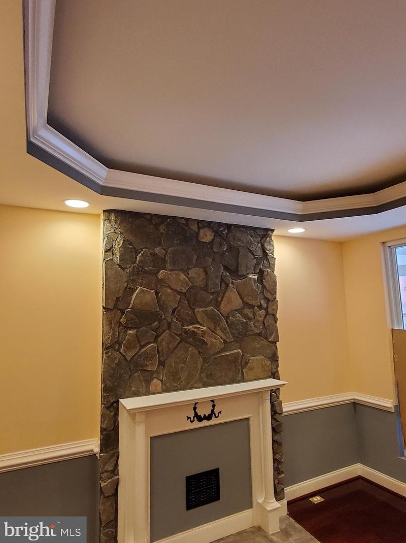 2227 Homewood Ave, Baltimore MD  21218-5425 exterior