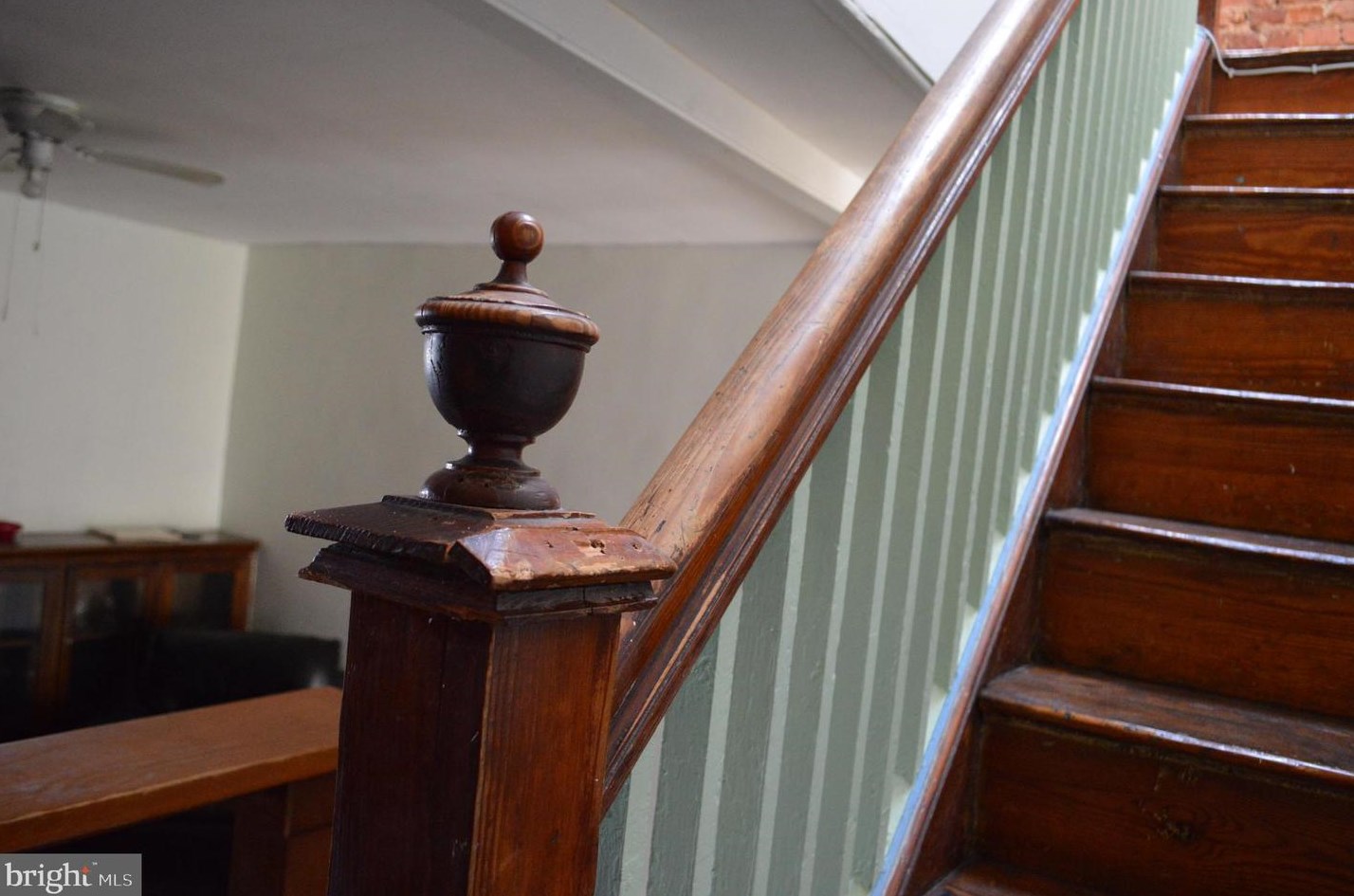 3243 Abell Ave, Baltimore MD 21218-3412 exterior