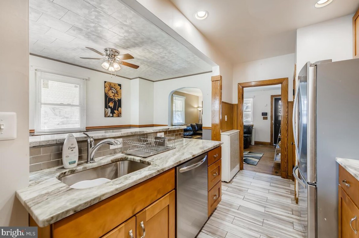 3847 Brooklyn Ave, Baltimore MD 21225-2121 exterior