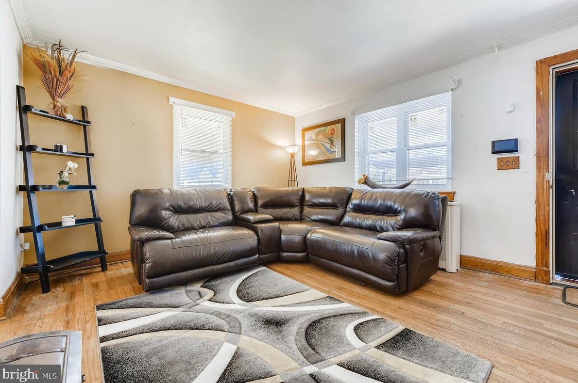 3847 Brooklyn Ave, Baltimore MD 21225-2121 exterior