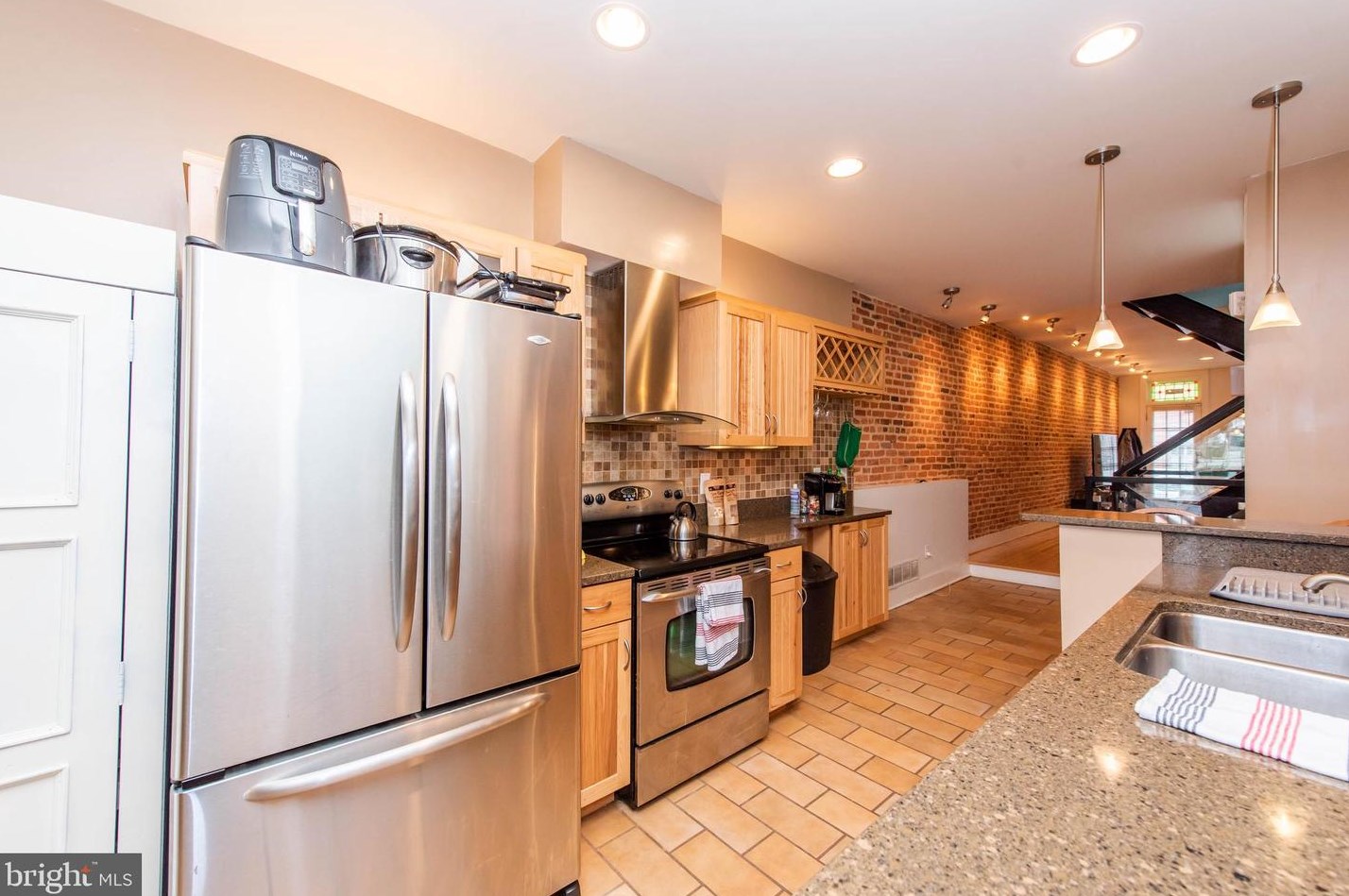 3208 Elliott St, Baltimore MD  21224-5014 exterior