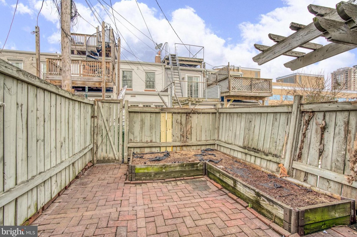 418 Folsom St, Baltimore MD 21230-4322 exterior