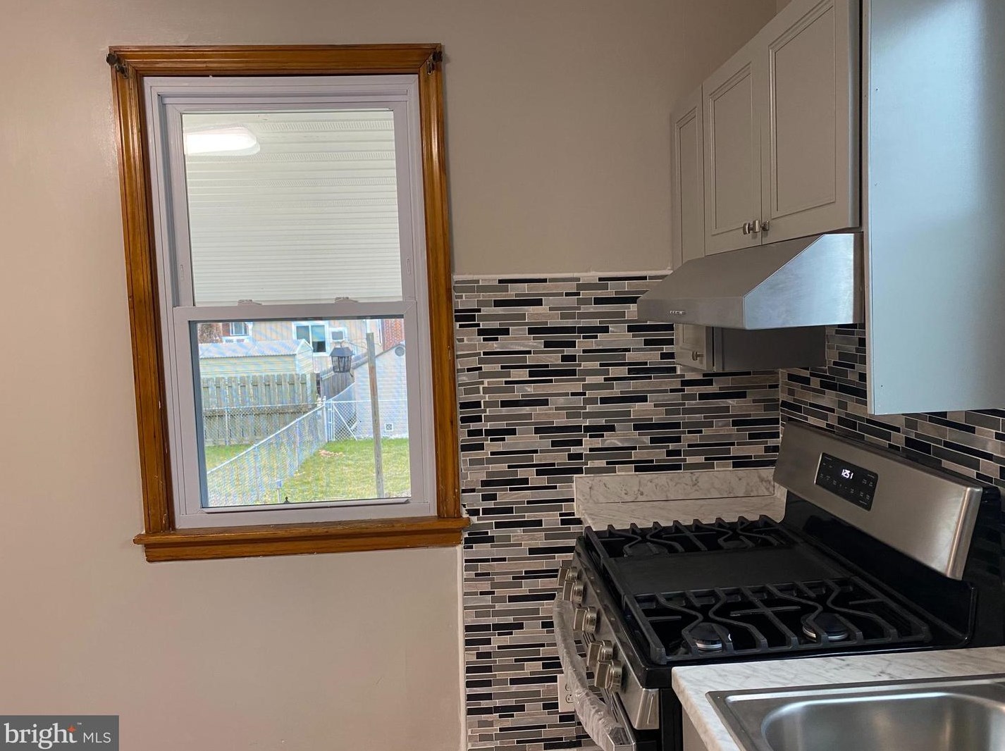 6707 Gary Ave, Baltimore MD  21222-1021 exterior