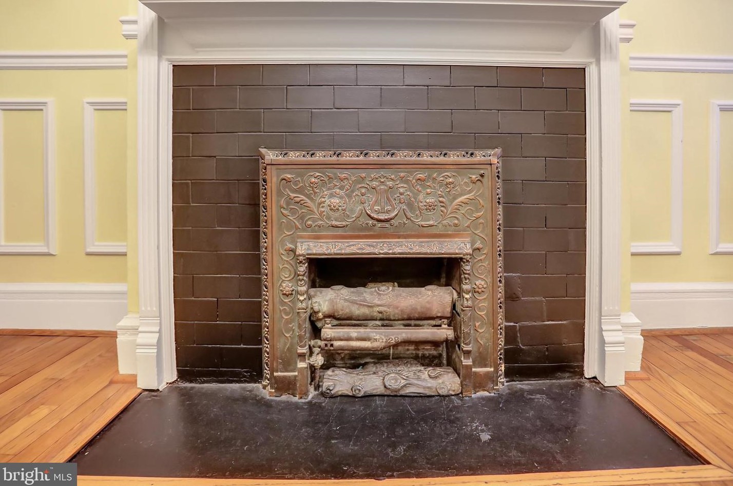 1508 Bolton St, Baltimore MD 21217-5030 exterior