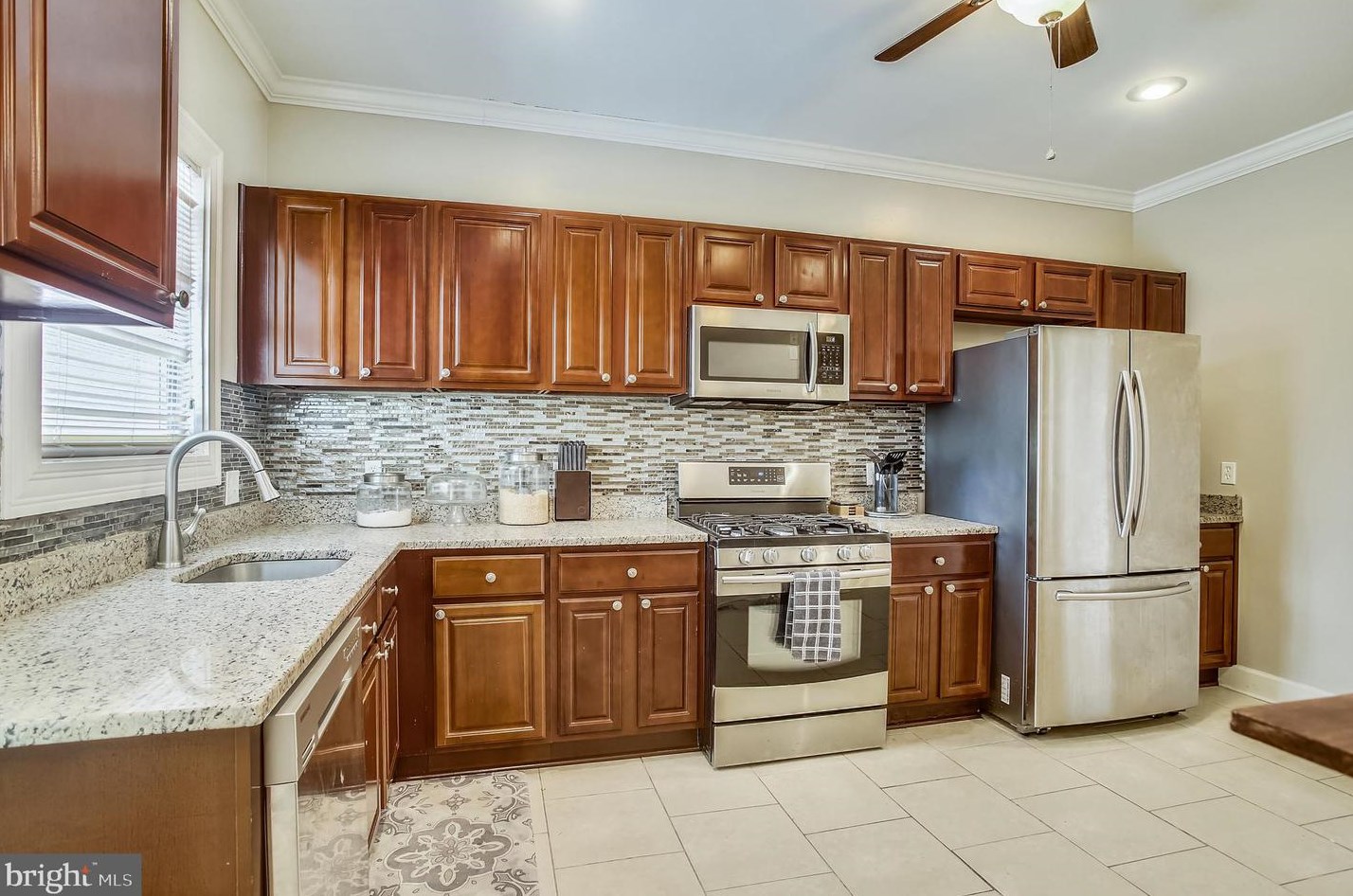 425 Winston Ave, Baltimore MD  21212-4427 exterior