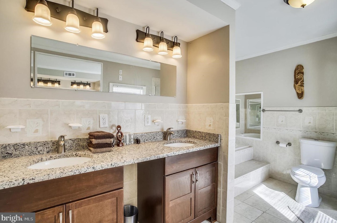 425 Winston Ave, Baltimore MD  21212-4427 exterior