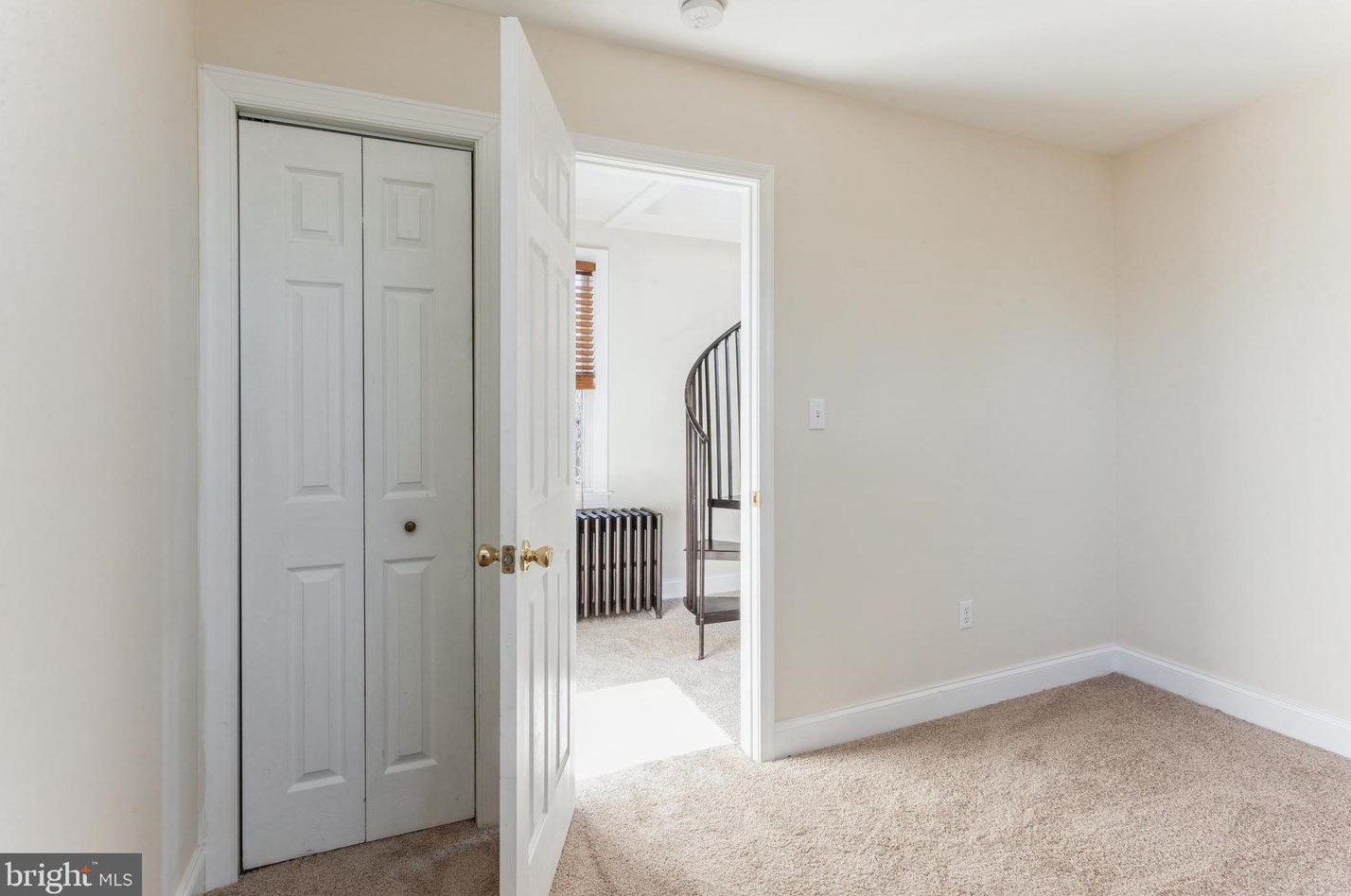 5913 Marluth Ave, Baltimore MD 21206-2719 exterior